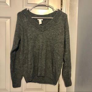 H&M Grey V-Neck Sweater